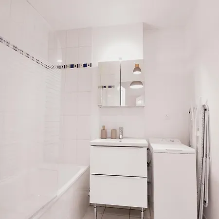 Апартаменти Le Gabrielle-charmant Appartement-parking *